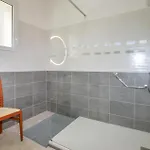 2 Bedroom Stunning In