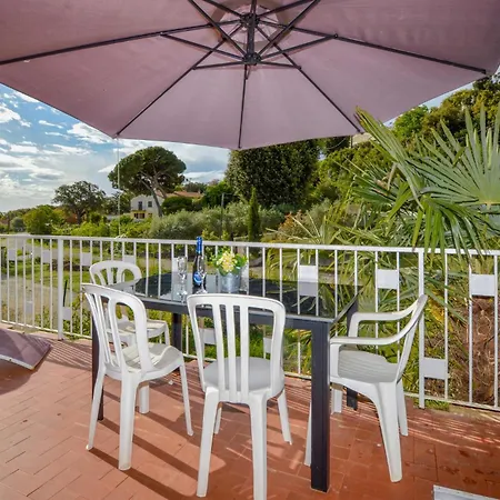 Awesome Home In San-Giuliano *