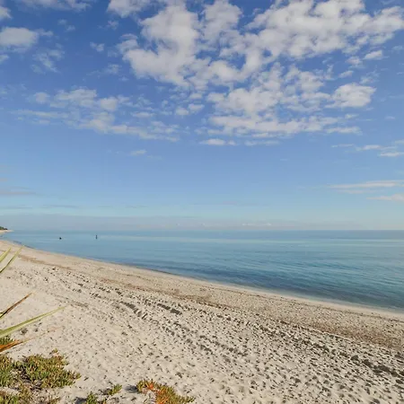 2 Bedroom Stunning In San-Giuliano