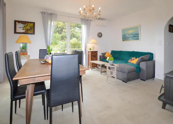 2 Bedroom Stunning In