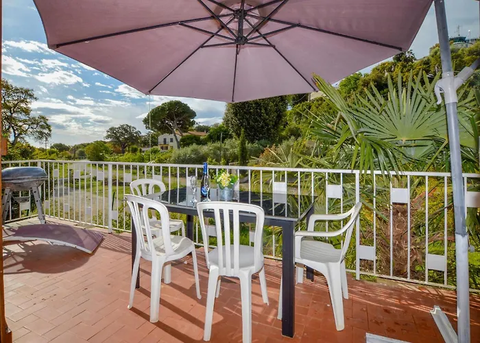 2 Bedroom Stunning In *